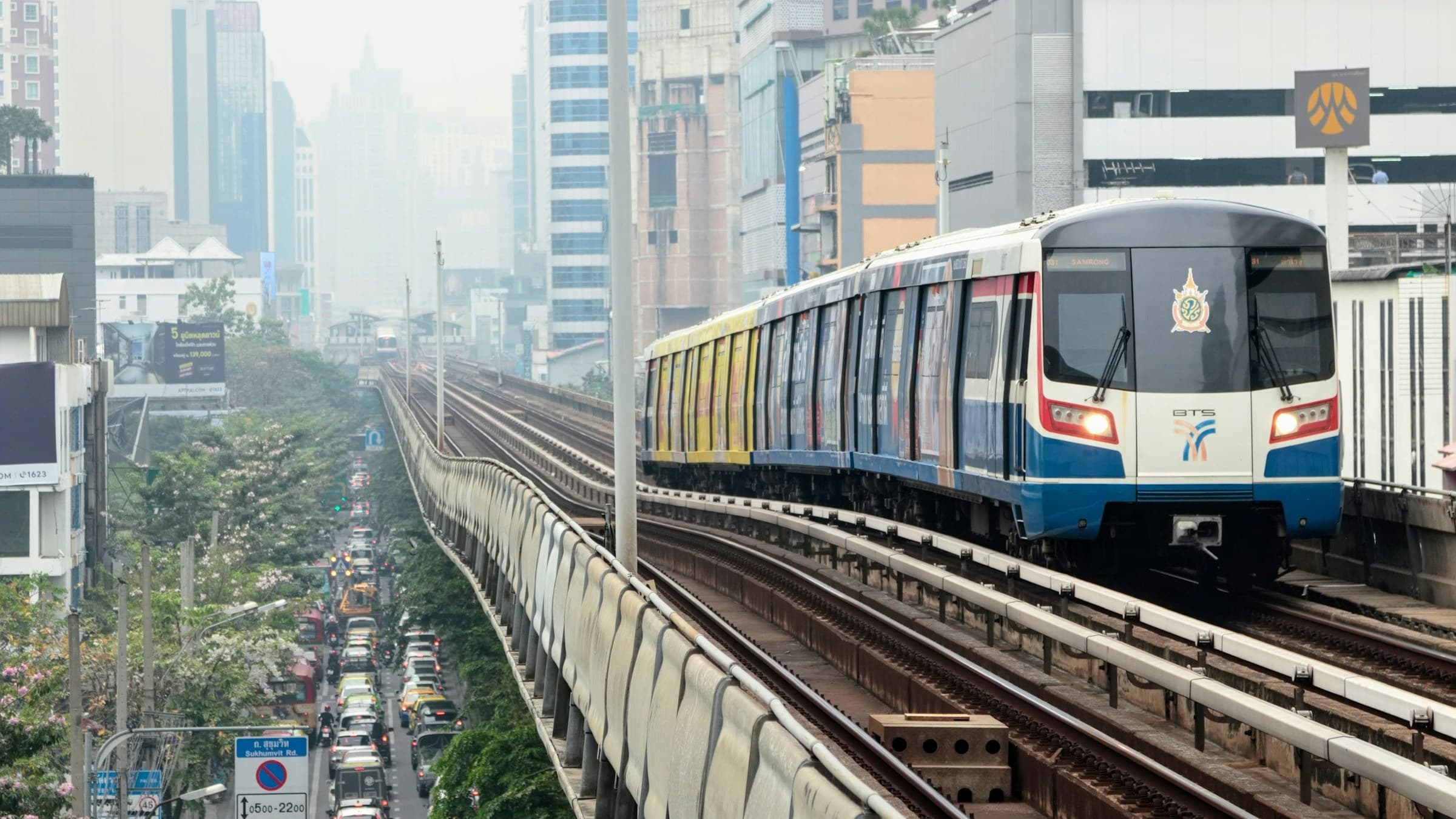 ทิวทัศน์กรุงเทพสำหรับการสำรวจย่านพร้อมพงษ์